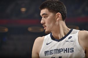 轻松！埃迪7中7砍16分4板2断&得分全在上半场 下半场随便打打